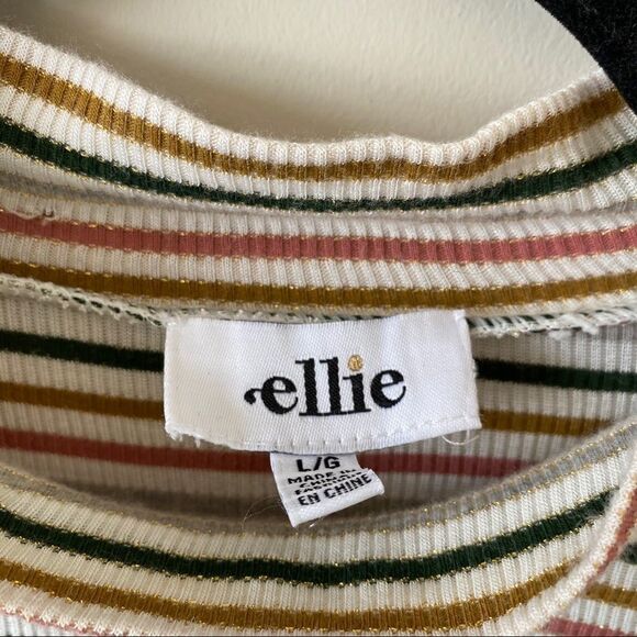 Ellie - Stripe metallic mock neck shirt - Picture 8 of 8